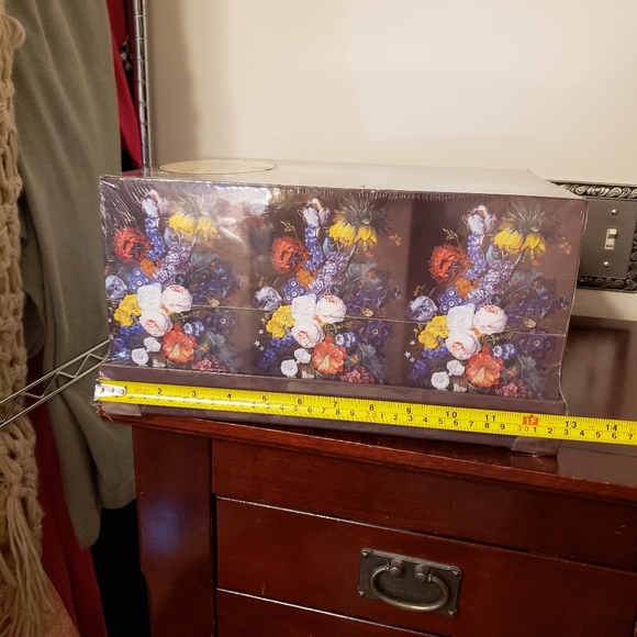 Trunk Gift Set - Picture 7 of 12